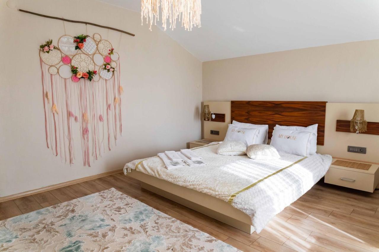My House Urla Hotel Измир Екстериор снимка