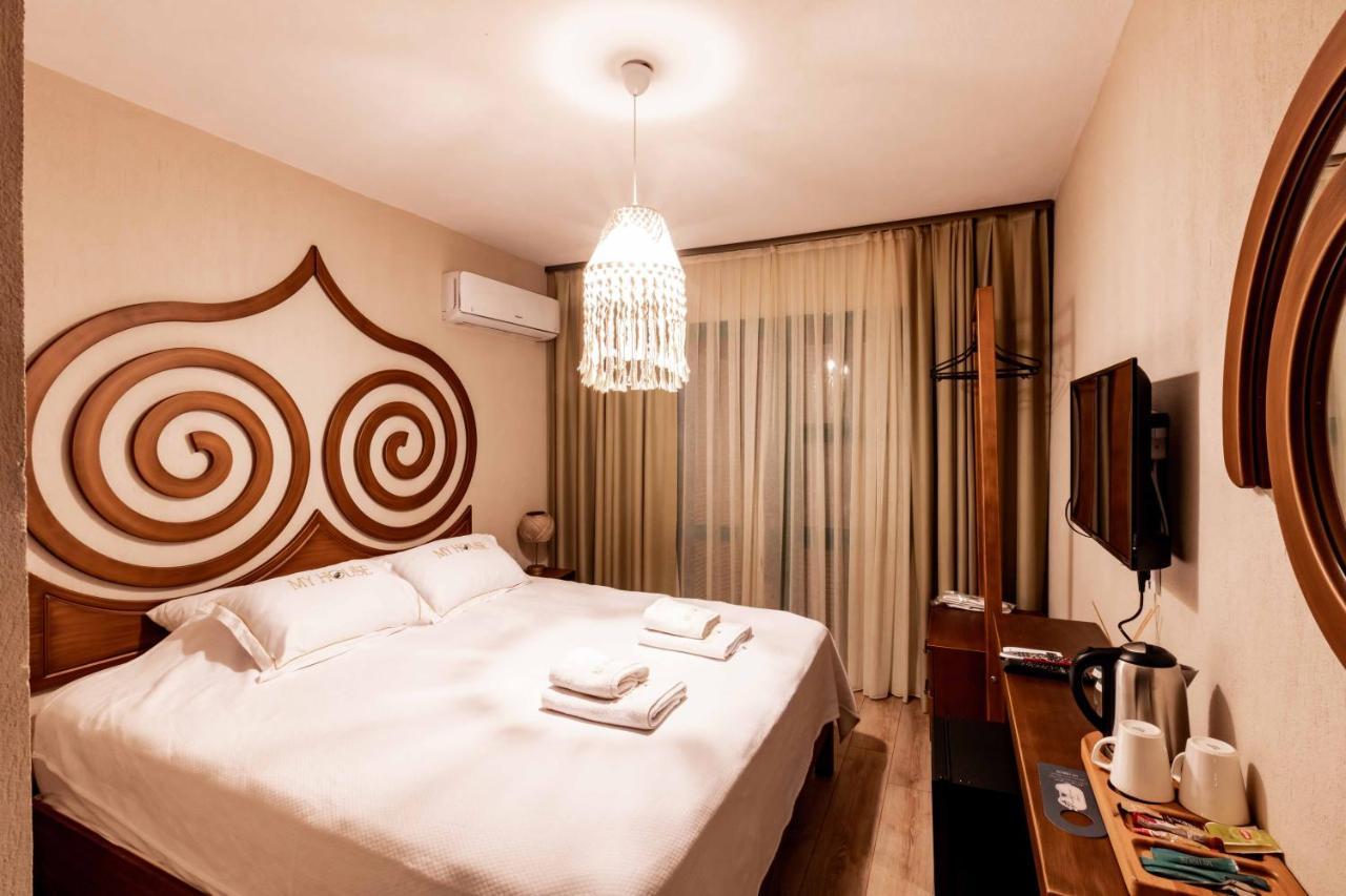 My House Urla Hotel Измир Екстериор снимка