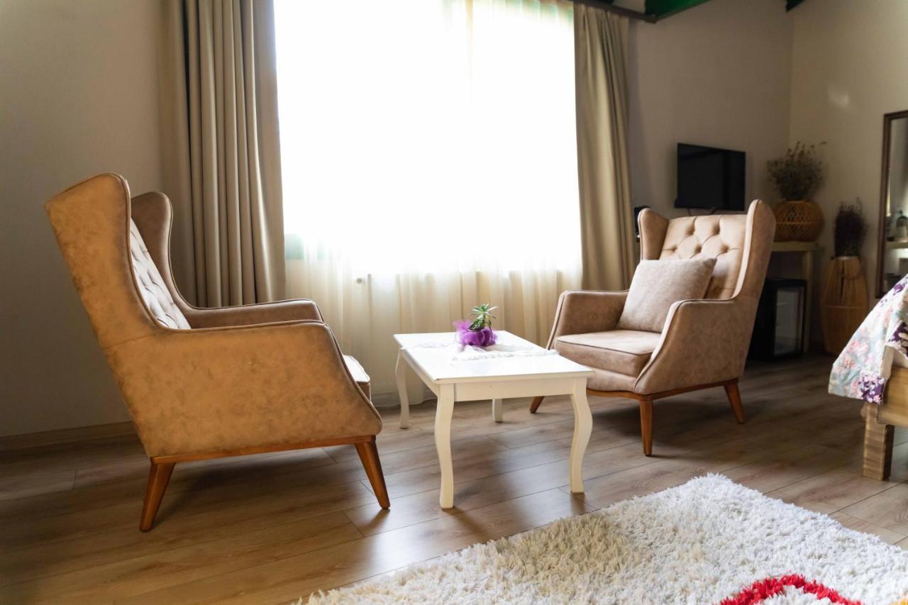 My House Urla Hotel Измир Екстериор снимка