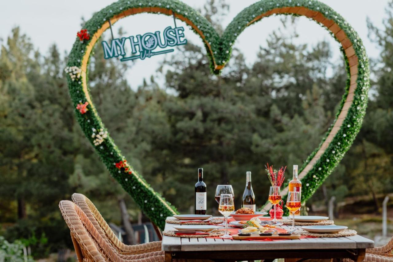 My House Urla Hotel Измир Екстериор снимка