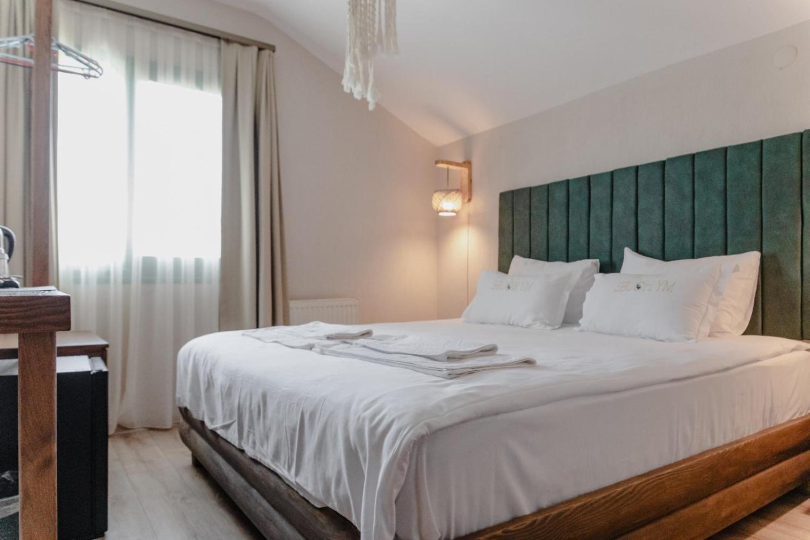 My House Urla Hotel Измир Екстериор снимка